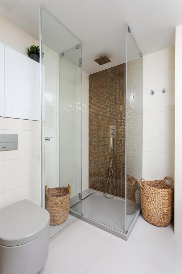Days - Elegant Near Wenceslas Square Apartament *